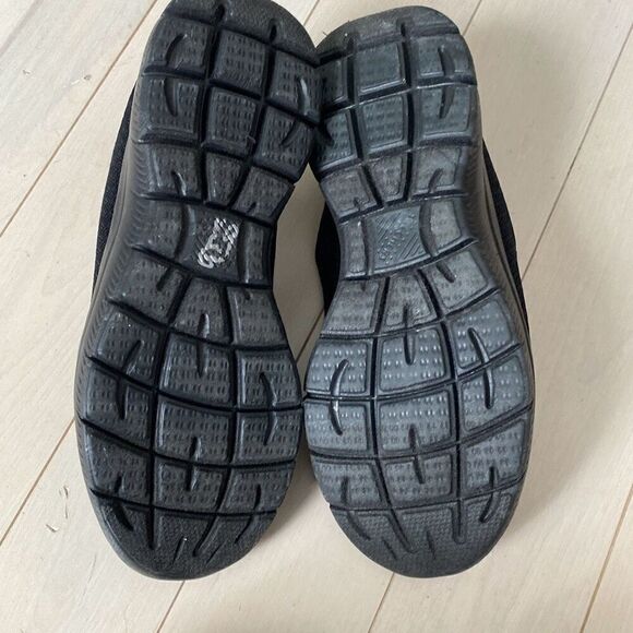 Skechers Memory Foam Summits Swift Step Slip-On Mule Clog Shoes Black Size 6.5 - Picture 3 of 5